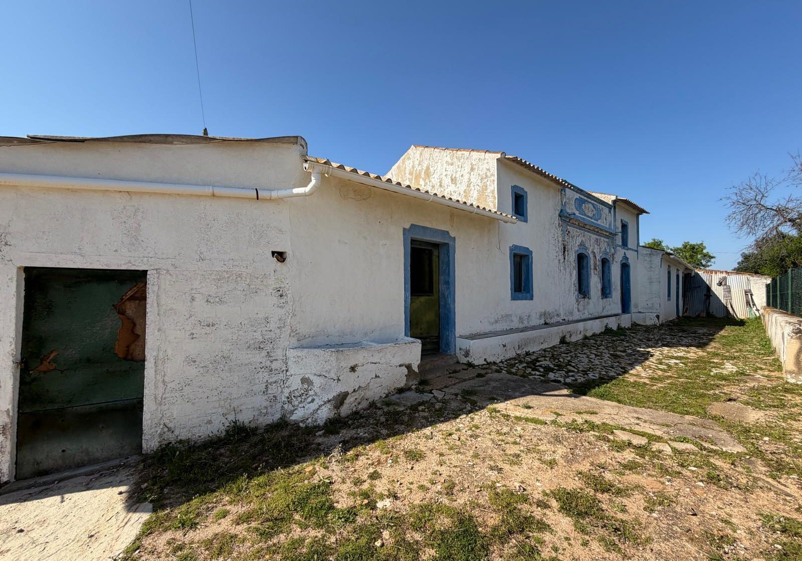 6aaac5a0-49e9-473c-98fe-598456dc4f3a